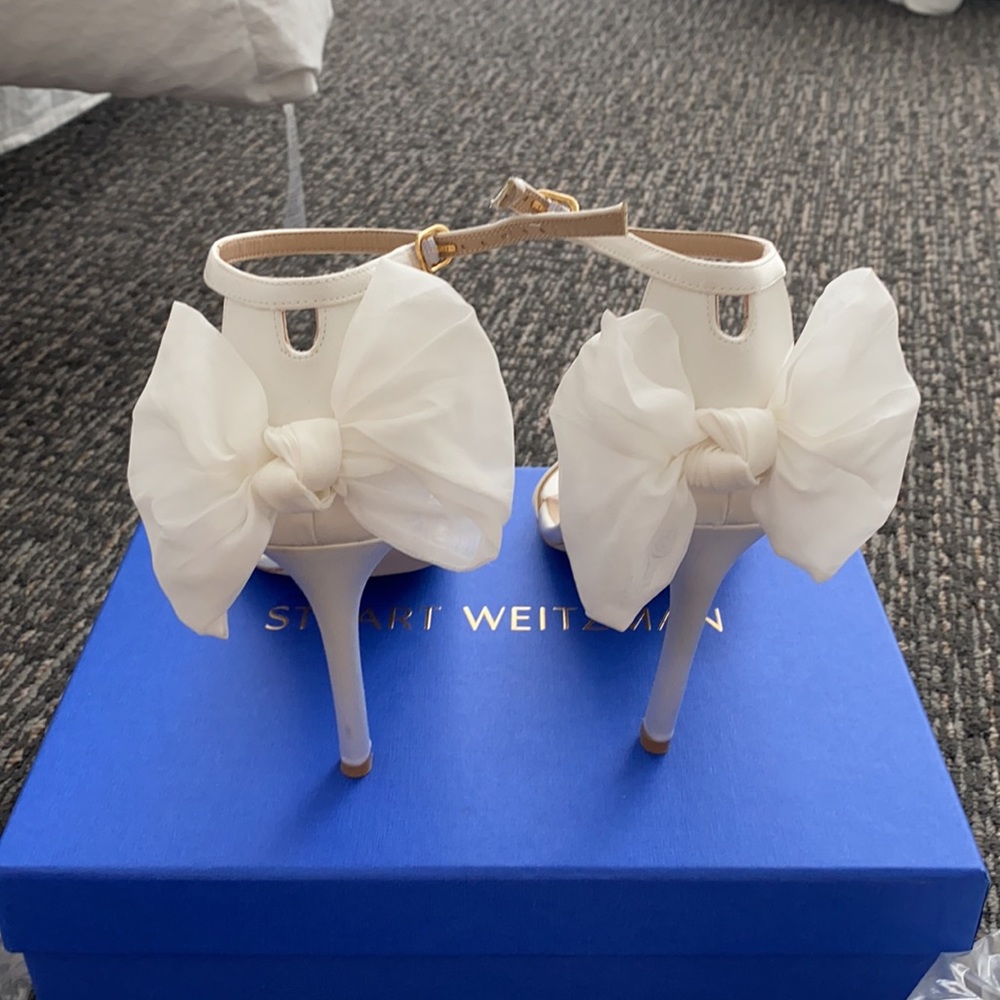 Stuart Weitzman Nudisong Mesh Bow Heel Sandal - Picture 2 of 12
